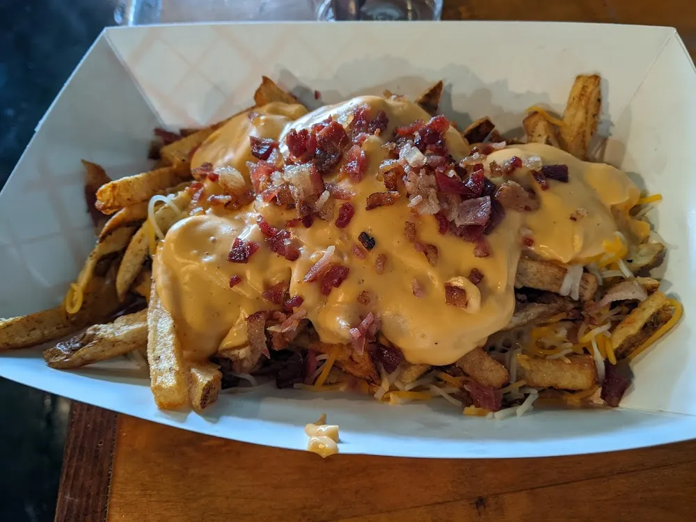 Drunken Fries with Cheese